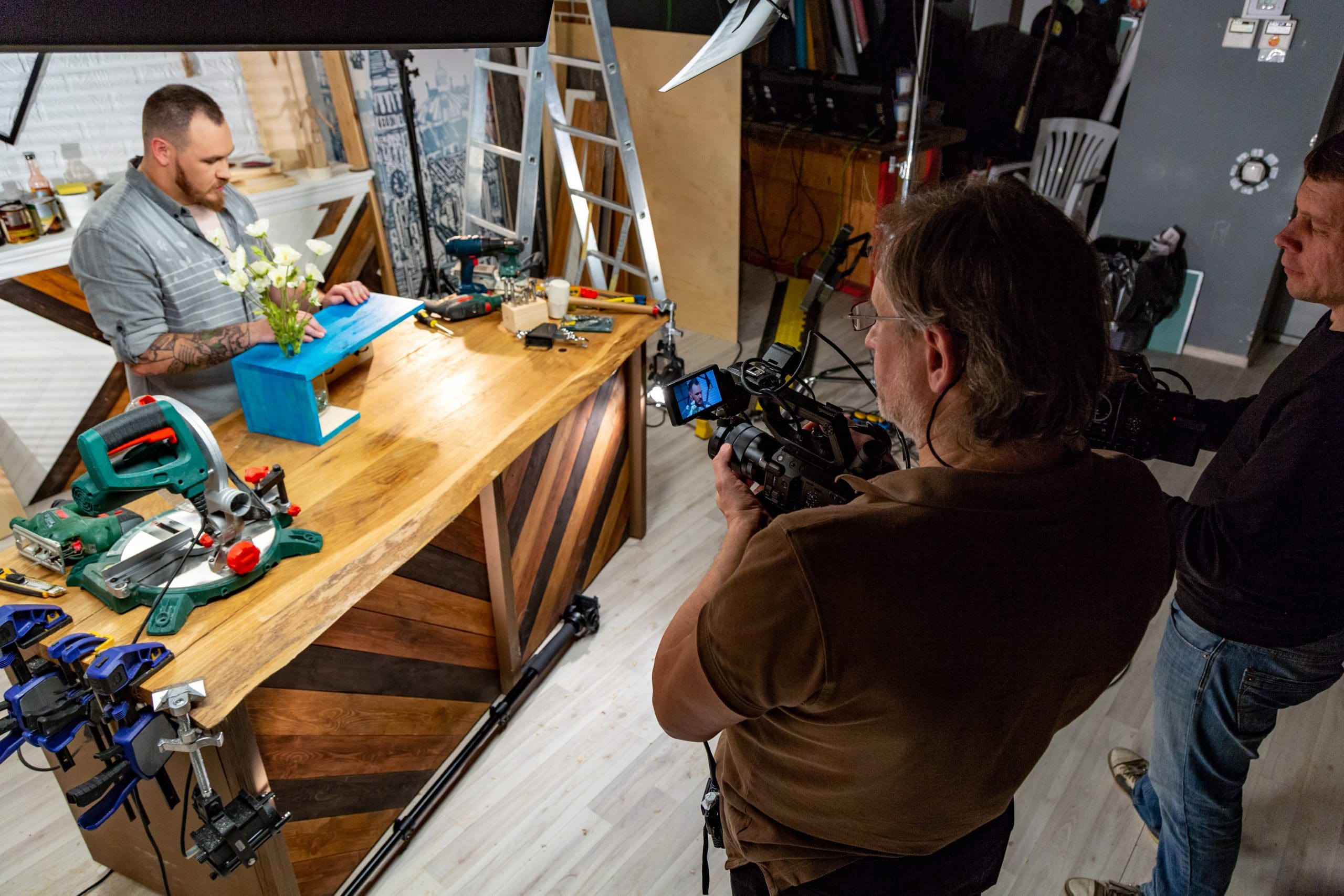 Behind the scenes of video production or video shooting - Web Video Ad Space